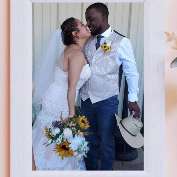 Meet your Posher, Jey - Picture 1 of 1